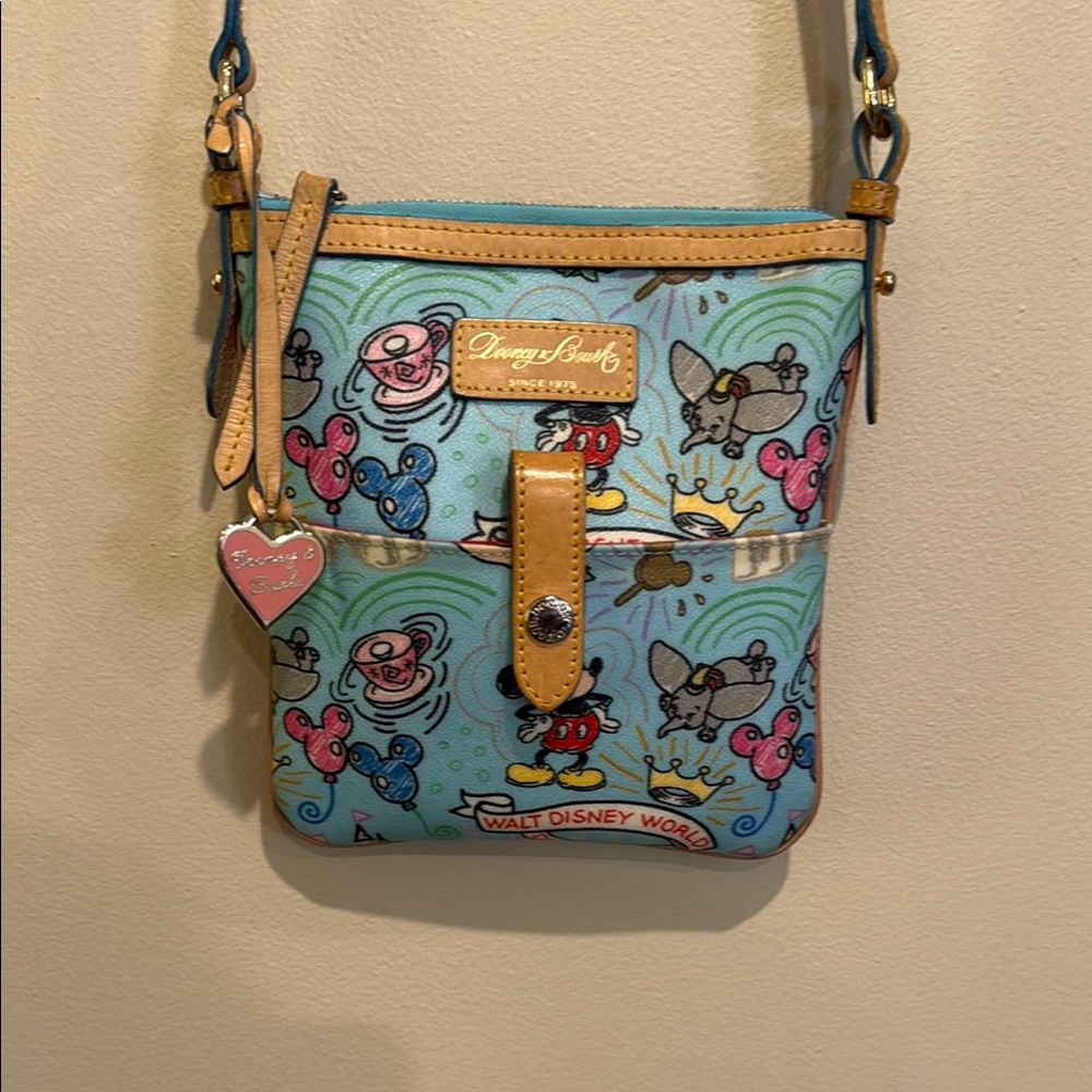 Dooney & Bourke DisneyWorld Disneyland  Blue Crossbody Bag Park Ready everyday